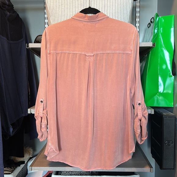 …gla… Pink Chambray Shirt - Picture 3 of 4